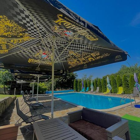 Bachvarovi Villas Tryavna Bagian luar foto
