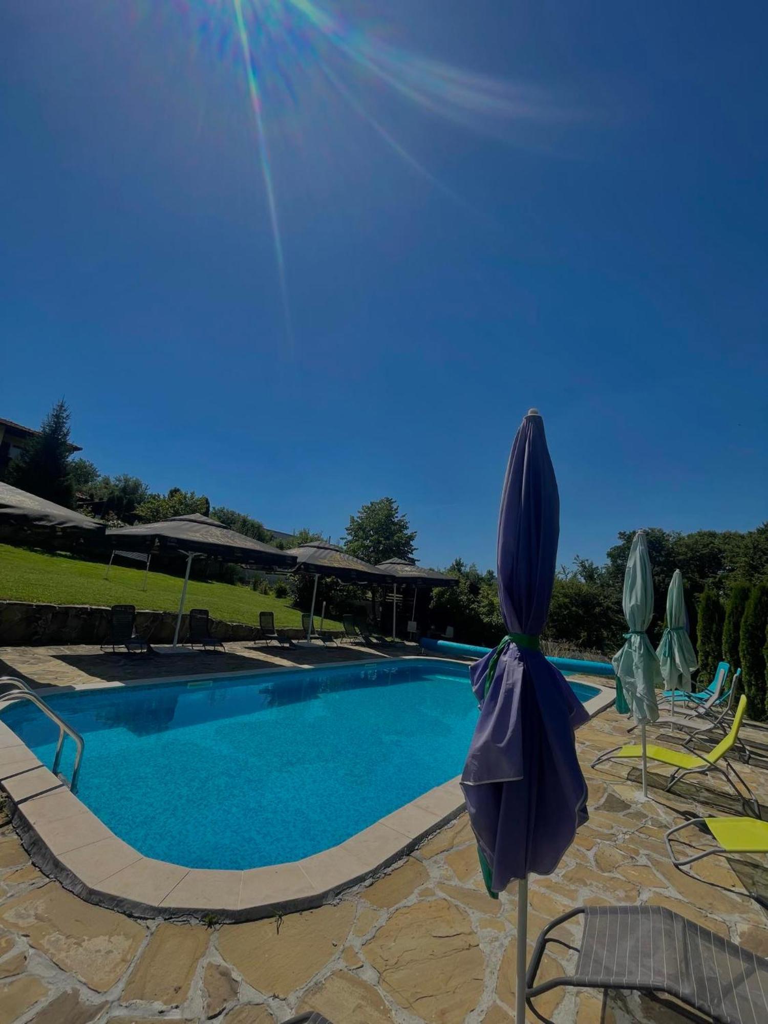 Bachvarovi Villas Tryavna Bagian luar foto