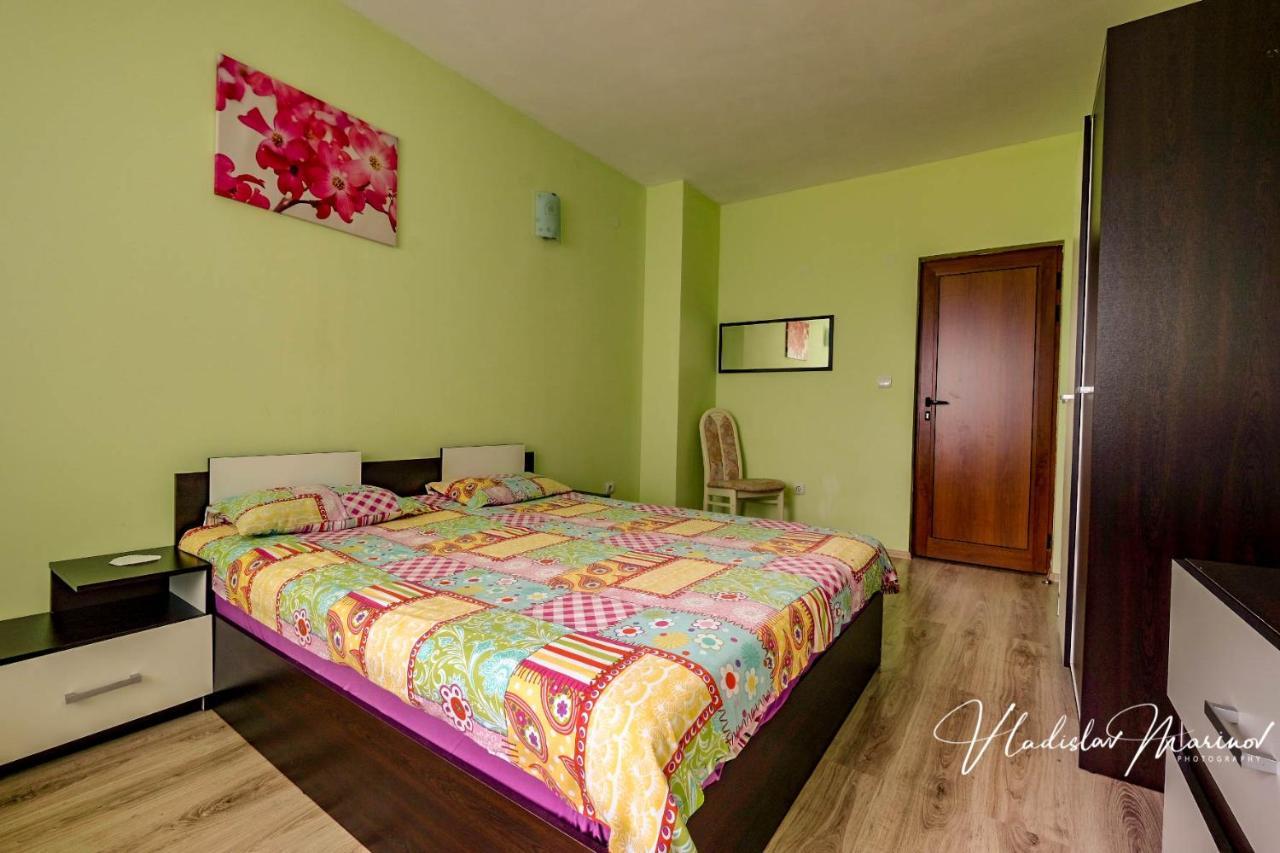 Bachvarovi Villas Tryavna Bagian luar foto