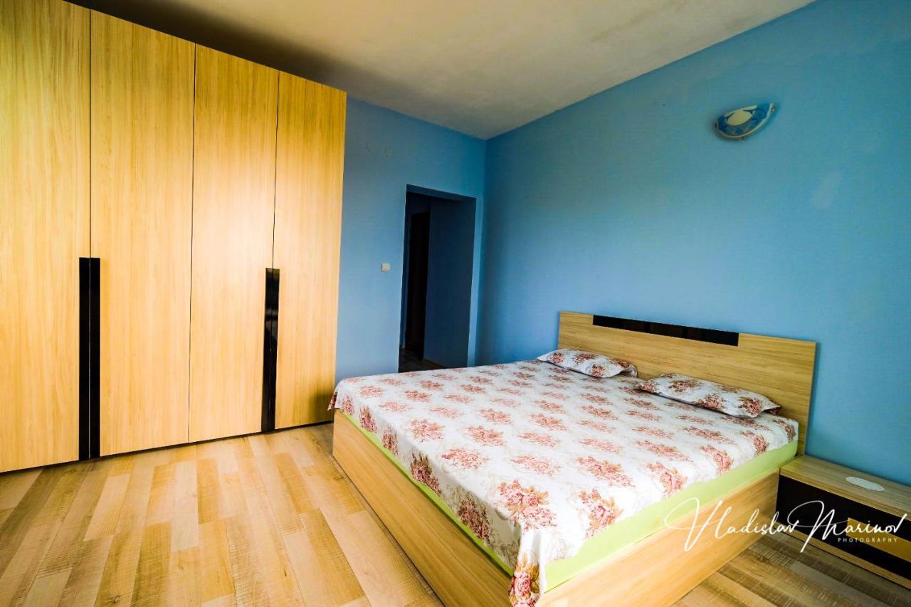 Bachvarovi Villas Tryavna Bagian luar foto